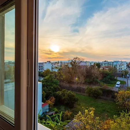 Escape In Style, Near The Sea And Center